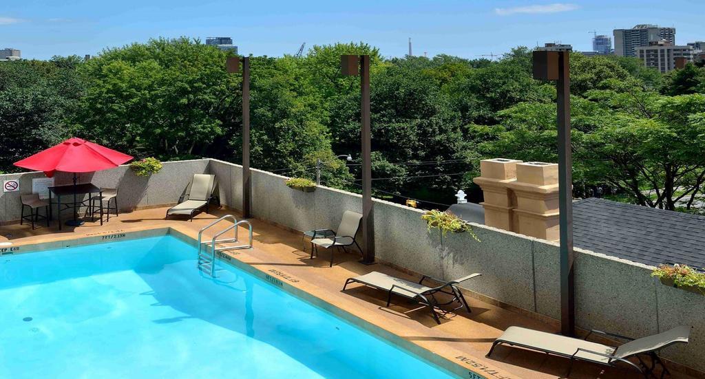 Best Western Primrose Hotel Downtown Toronto Exterior photo