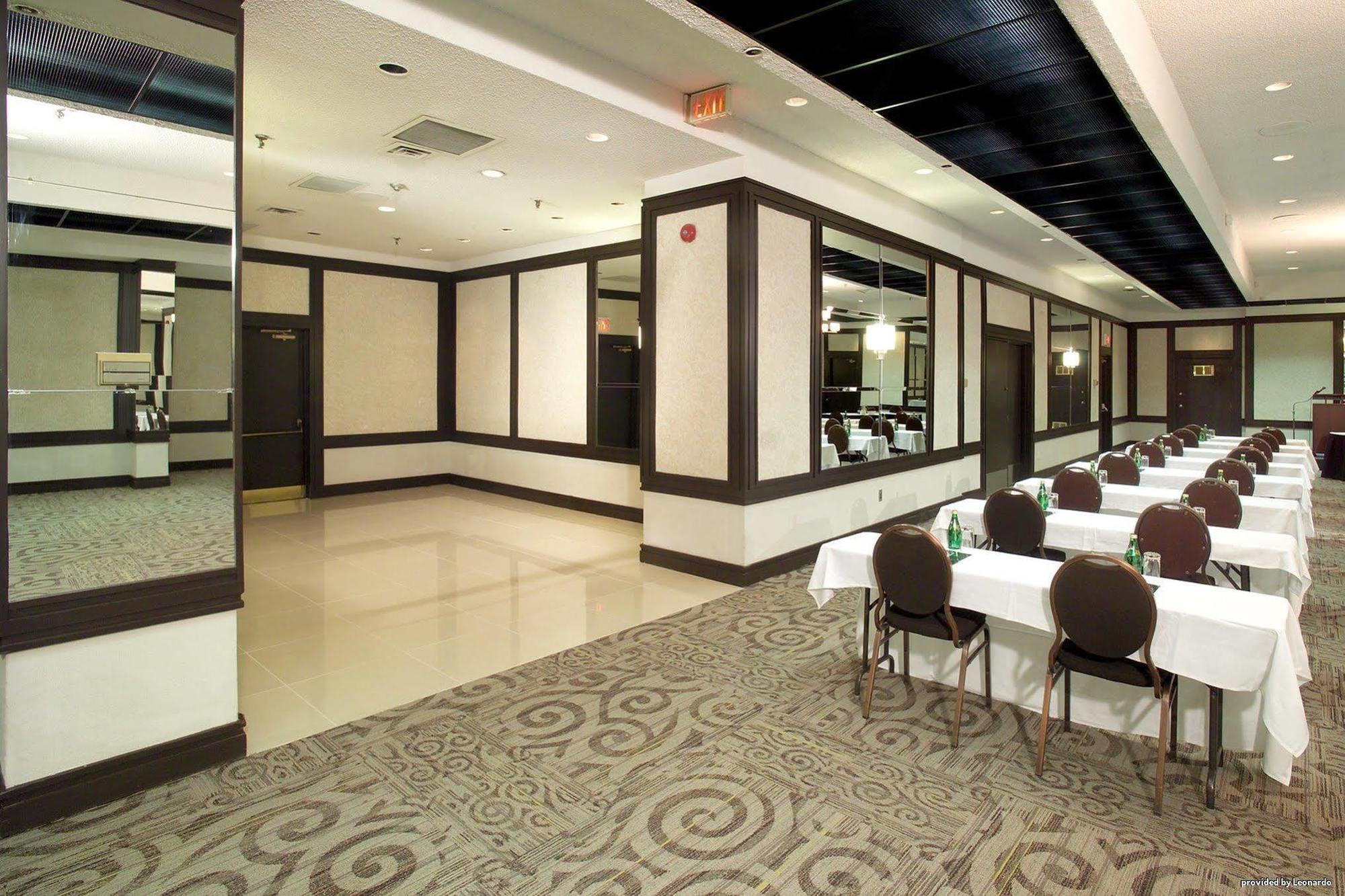Best Western Primrose Hotel Downtown Toronto Business photo