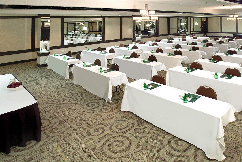 Best Western Primrose Hotel Downtown Toronto Business photo